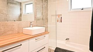 Beachy Bay Haven - Rye - 1