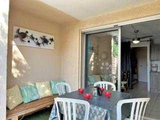Studio cabine avec piscine, parking privé et terrasse - 4 couchages, Le Lavandou - FR-1-251-478 - Le Lavandou - 8