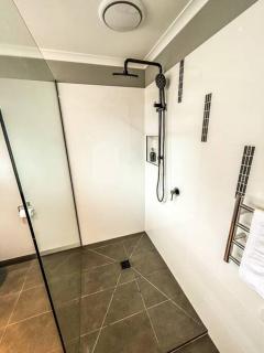 Geelong West Unit - Geelong West - 3
