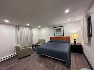 Cedar Springs Motel - Acton - 3