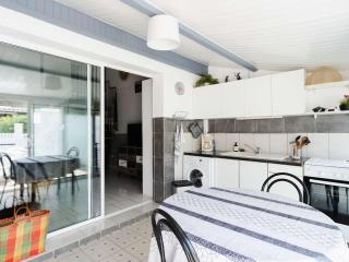 Pavillon climatisé pour 5 personnes à Gruissan - Parking, WIFI, proche plage et commerces - FR-1-409-195 - Gruissan - 5