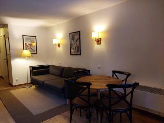 Studio cosy à Brides-les-Bains, 4 pers, balcon, parking, proche thermes - FR-1-512-277 - Brides-les-Bains - 1