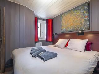 Magnifique Chalet Individuel Rénové, 6 Chambres, 12 Pers. avec Services Premium - FR-1-314-243 - 9