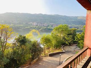 Lake View Lavish studio - Lavasa - 2