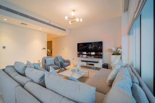 FIRST CLASS 3BR with Dubai Marina & Palm View - Dubai - 5