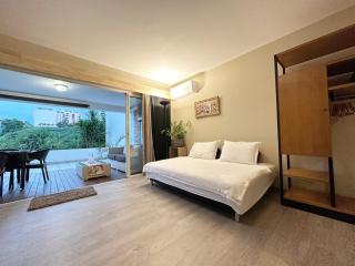 Premium suite proche aéroport, Wifi, Piscine, Parking - 2