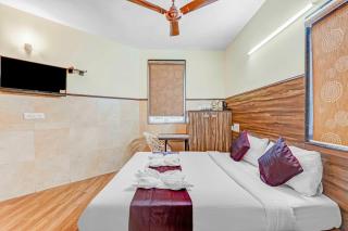 Season 4 Residences - Nungambakkam Near US consulate, Apollo Hospital, Shankar Nethralaya - Chennai - 2