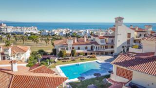 26 Front row penthouse golf and sea views Manilva Duquesa Andalusia - 6