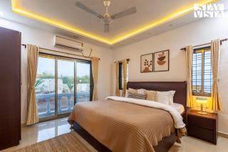 StayVista's Nirvana Villa - Sea & Mountain-View Retreat with Spacious Lawn & Indoor-Outdoor Activities - Alibag - 1