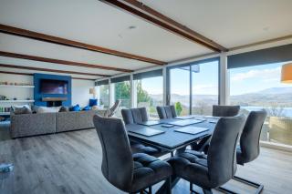 Paddock House - 2