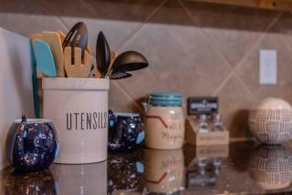 Spacious Family Home Near Seaworld and LAFB - 6