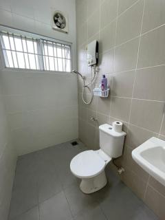 Eyu Sweet Home in Sitiawan 10-13 pax free wifi - Sitiawan - 1