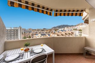 Benalbeach Bliss Seafront Retreat with Balcony - Benalmádena - 8