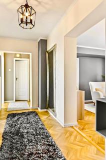 DESIGN 2BR Decebal/ Pta Alba Iulia - Bucharest - 3
