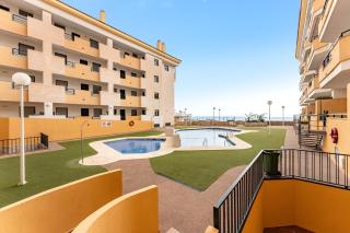 Coastal Comfort 2 bed, parking pool and terrace - Benalmádena - 5