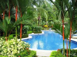 La Torre- Poolside Condo with Scenic Views - Herradura - 4
