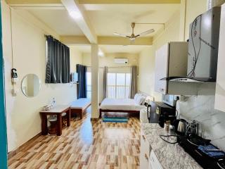 Aizawl Guest House Apartments - Āīzawl - 3