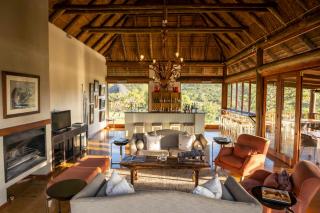 Ekuthuleni Lodge - Welgevonden Game Reserve - 6