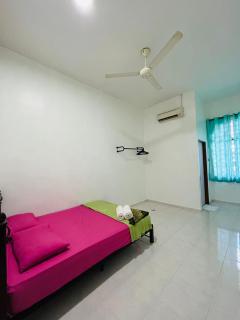 Homestay Ira Jaya - 4 Unit Rumah - Kangar - 7