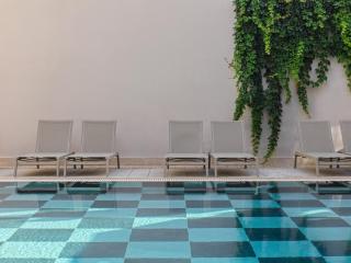Pearl Hotel - Rodes - 9