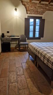 Bed & Breakfast 1906 - 7