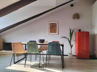 Charming attic in city centre - Turim - 9