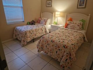 The Original Little Mermaid Villa Orlando - 2