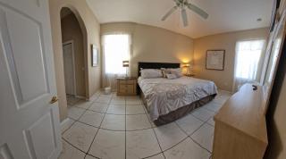 The Original Little Mermaid Villa Orlando - 1