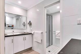 Quality Inn Railway Motel - 1