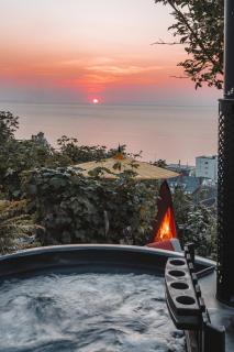 Boutique Beach Retreat - 7