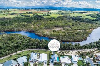 14m Mineral Pool + Paddle Boards + Creek Access - Kingscliff - 2