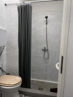 Fantomas*** N3 City Center Apartments 2 Bedroom + Living Room Apartment - 4