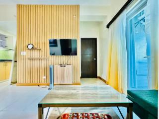 * *5 Spacious 2BR Option - 2