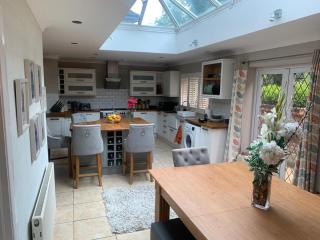 Beautiful house with hot tub, gym and pool table close to Harry Potter World - Kings Langley - 5