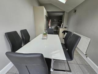 Knighton Villa - Leicester - 1