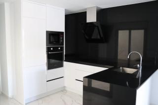 Nieuw gelijkvloers appartement met groot terras! - Alicante - 1