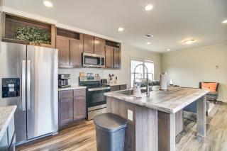 Grand Lake Views Pet-Friendly Jay Getaway! - Jay - 8