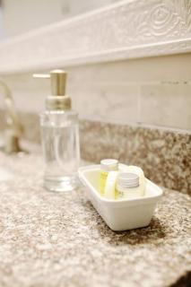 5 KING BEDS, 1Q 1Full P/O NEWLY REMODELED 2800 sq ft - 4