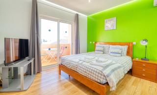 Full private 300sqm Villa Jacuzzi Heated Pool Ideal & quiet location - Albufeira - 1
