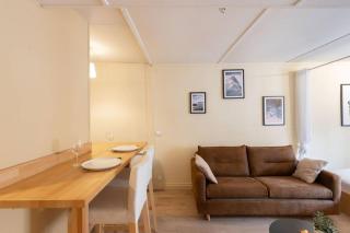 Cabana & Le Petit Marronnier / Place Bellecour 2 - Lione - 2