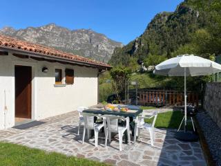 Casa Carla, bis 4 Personen, Garten, Balkon mit Blick auf den See und die Berge - Crone - 6