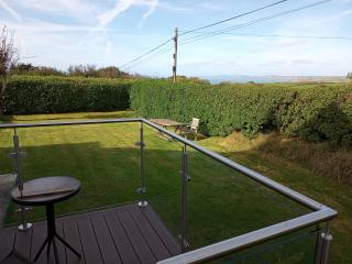 Cowslip Corner Room with Sea View - Broad Haven - 5