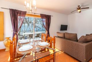 Terra Estreita by Algartur - 5 mins Downtown - Pool & Balcony - 8