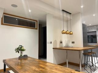 Broadway Beach Home with Hot tub - Herne Bay - 1