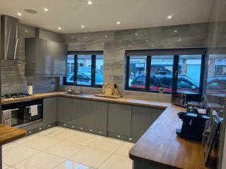 Broadway Beach Home with Hot tub - Herne Bay - 5