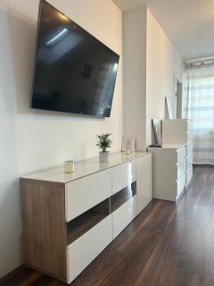 Tara's apartment - Vrhnika - 0