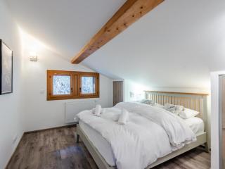Appartement neuf 4 chambres au pied des pistes avec terrasse, parking et services inclus - Morzine - FR-1-754-14 - Morzine - 1