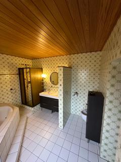 Spacious Large apartment in Bielefeld - Bielefeld - 2