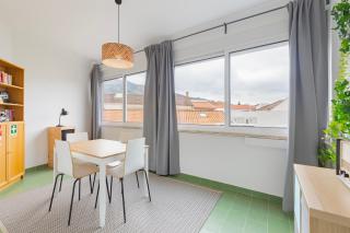 Remodeled historical apartment in the City center - Fundão - 1