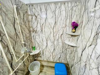 Blue Heaven- Lonavala 2 Bhk with private pool! - Lonavala - 2